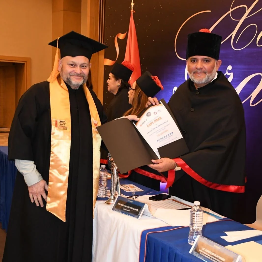 Estudiar en línea con UNIMAAT Online